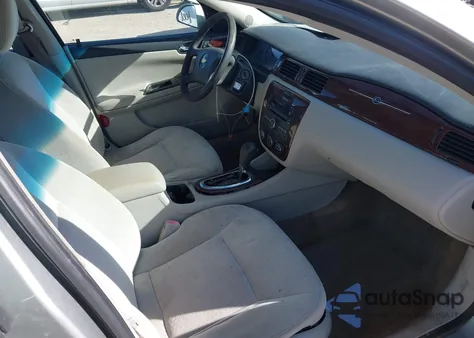 2011 Chevrolet Impala Ls z USA, uszkodzony, nr VIN 2G1WF5EK4B1233623